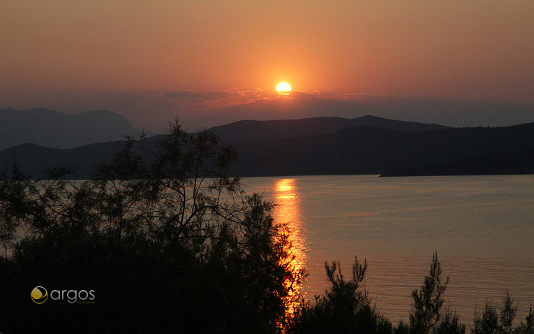Sonnenuntergang in Poros