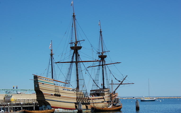 Mayflower II in Plymouth - Cape Cod Bay