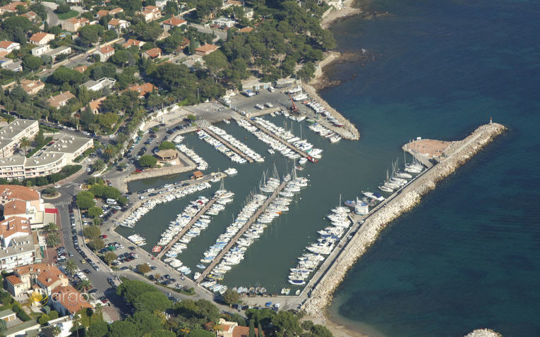 Hyeres (Port Saint Pierre)