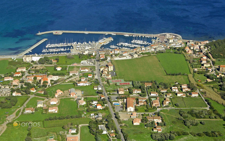 Korsika Macinaggio (Port de Macinnagio Marina)