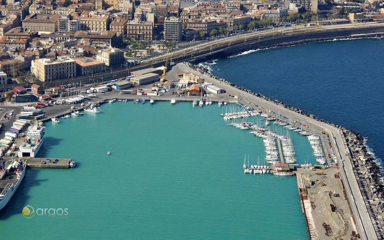 Sizilien Catania (Circolo Nautico Porto Nuovo Marina)