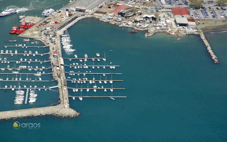 Salerno Marina (Porto Commerciale)
