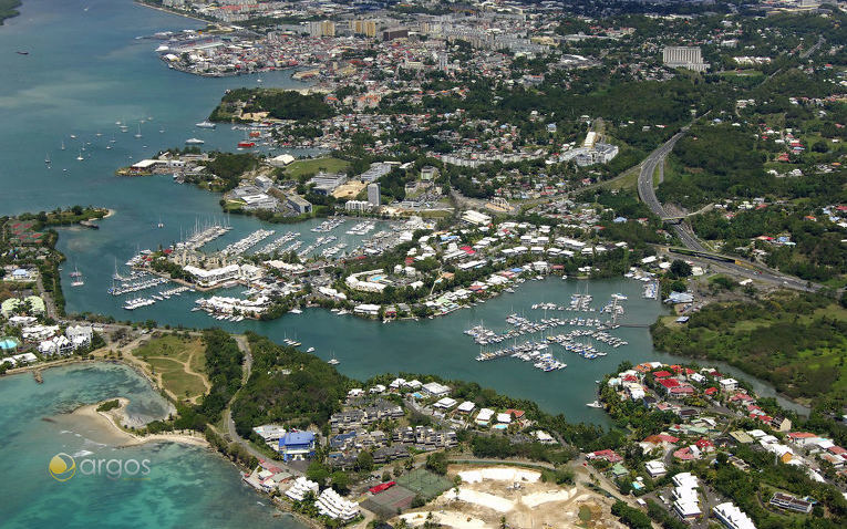 Guadeloupe (Pointe-à-Pitreu)